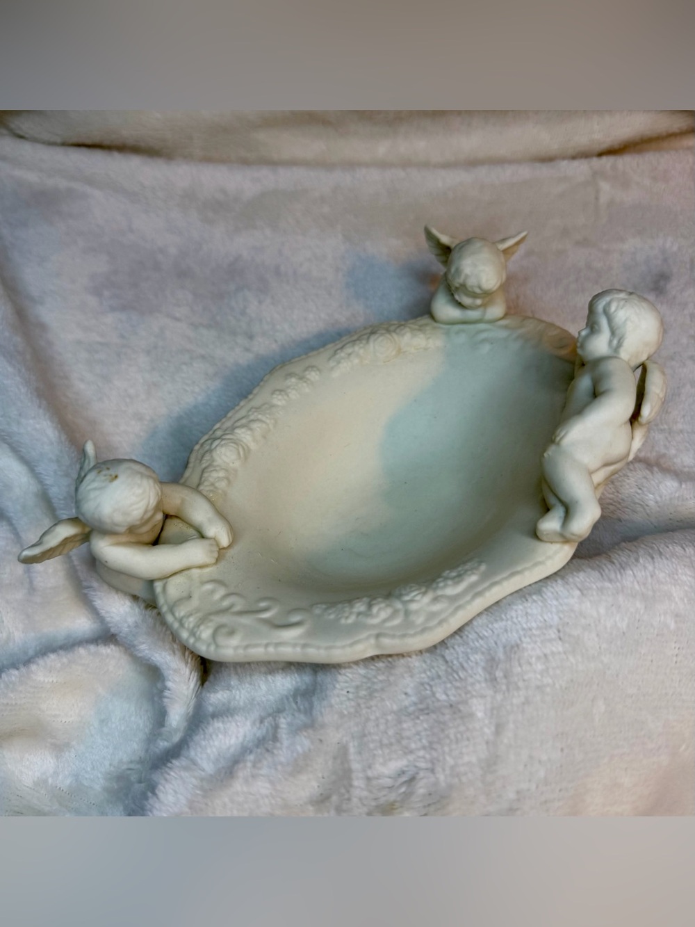Cream Cherub Oval Trinket Dish Decorative Bowl